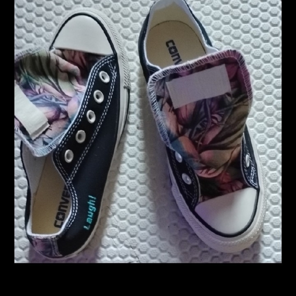 Converse Women's Black and White Athletic Shoes